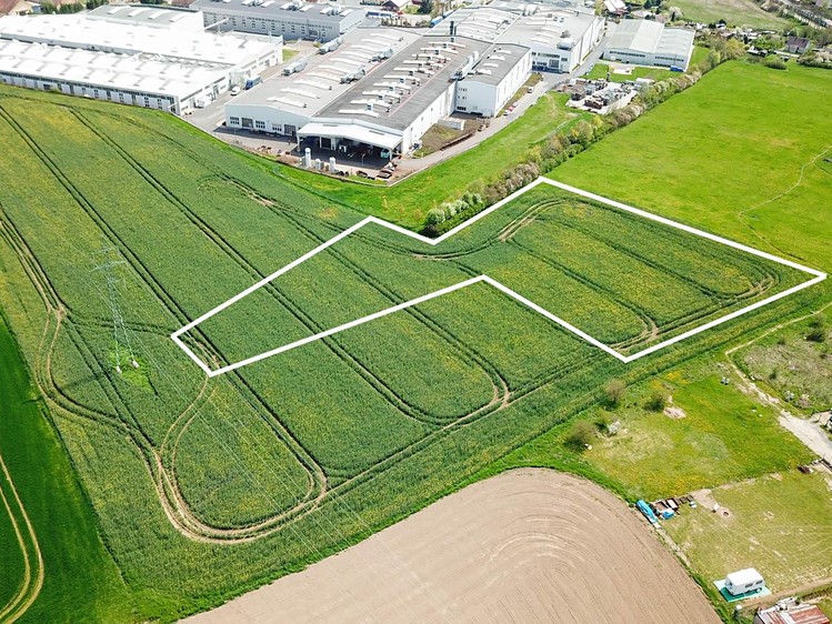 Prodej stavebního pozemku 7 355 m² - foto 4
