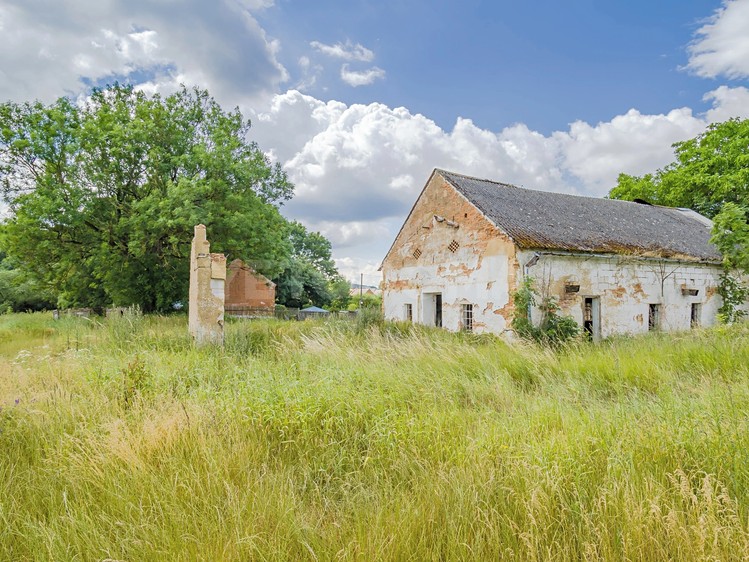 Prodej stavebního pozemku 2 128 m² - foto 6