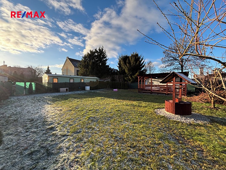 Pronájem zahrady 509 m² - foto 2