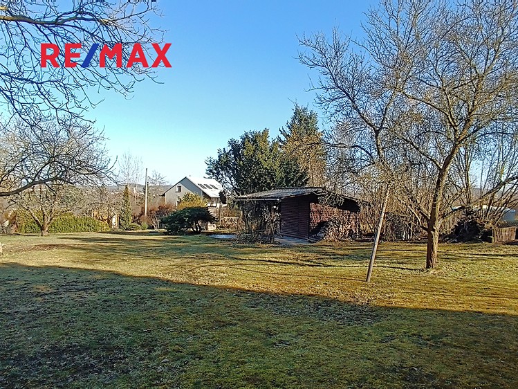 Pronájem zahrady 857 m² - foto 2