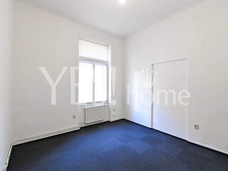 Pronájem kanceláře 110 m² - foto 5