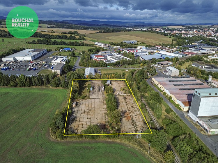 Pronájem komerčního pozemku 14 000 m² - foto 4