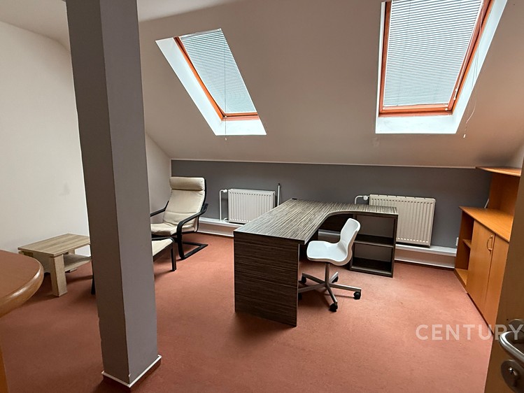 Prodej komerční nemovitosti 758 m² - foto 6