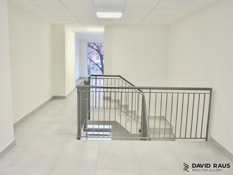 Prodej obchodního prostoru 78 m² - foto 5
