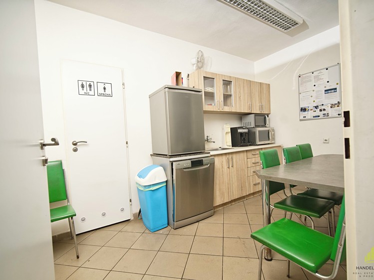 Prodej výrobní haly, prostoru 471 m² - foto 3