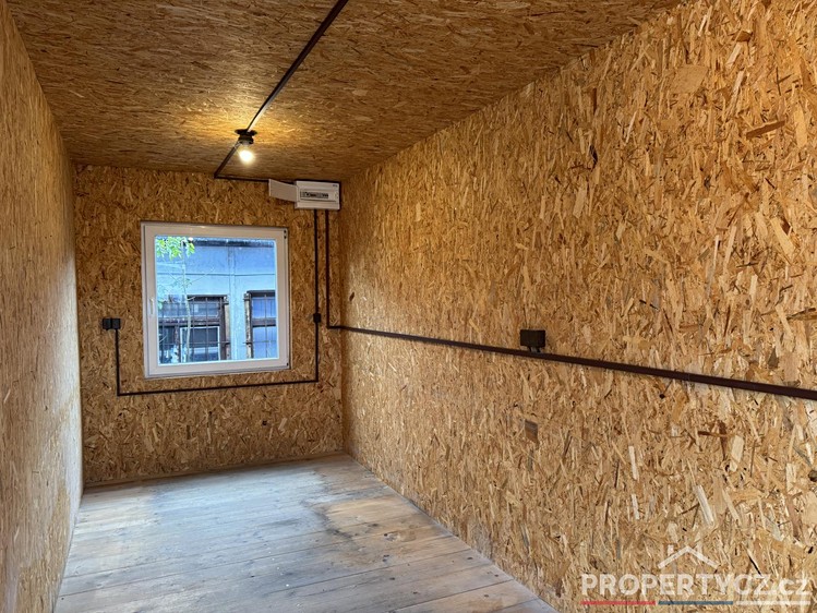 Pronájem skladového prostoru 14 m² - foto 2