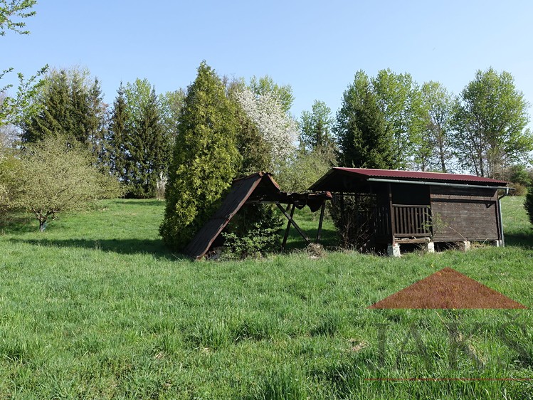 Pronájem zahrady 2 267 m² - foto 1