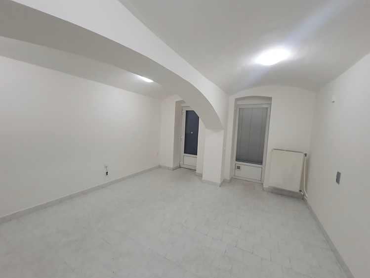 Prodej obchodního prostoru 85 m² - foto 4