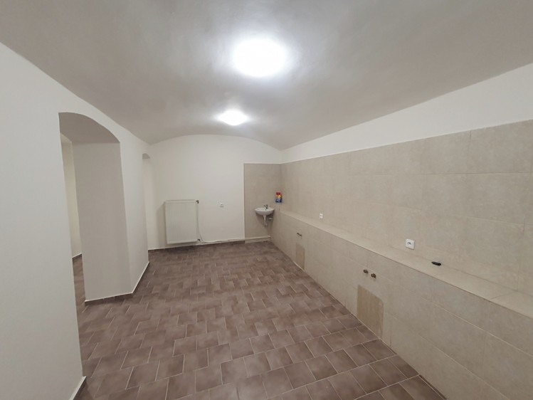 Prodej obchodního prostoru 85 m² - foto 5