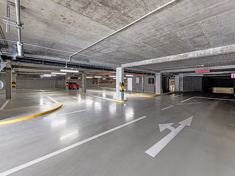Prodej garážového stání 12 m² - foto 1
