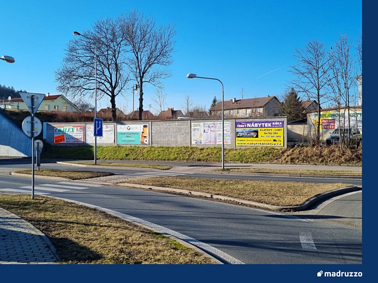 Pronájem komerčního pozemku 555 m² - foto 2