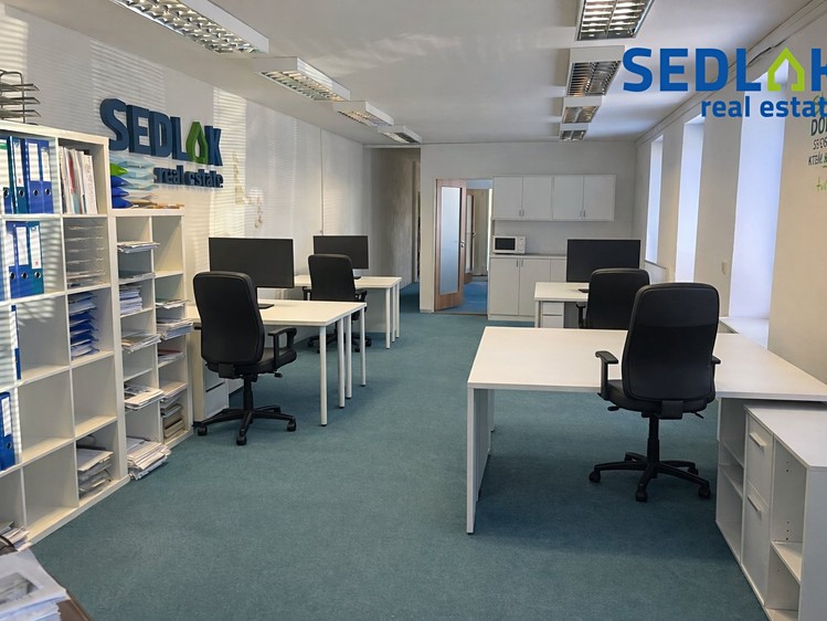 Prodej kanceláře 72 m² - foto 5