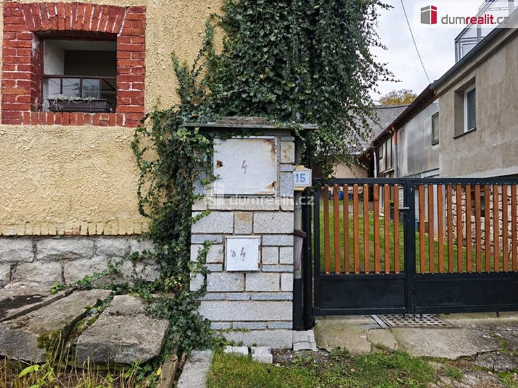 Prodej zemědělského objektu 1 371 m² - foto 2
