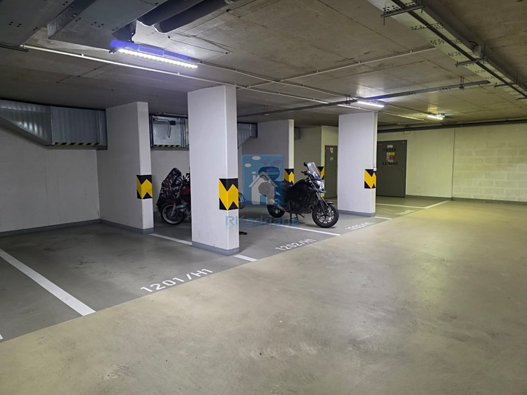 Prodej garážového stání 12 m² - foto 3