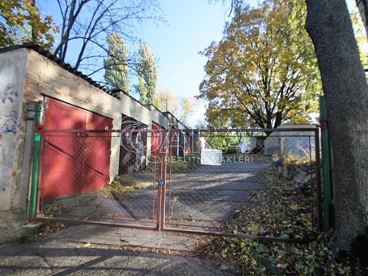 Prodej garáže 15 m² - foto 6