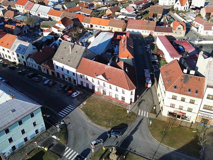Prodej komerční nemovitosti 600 m² - foto 4