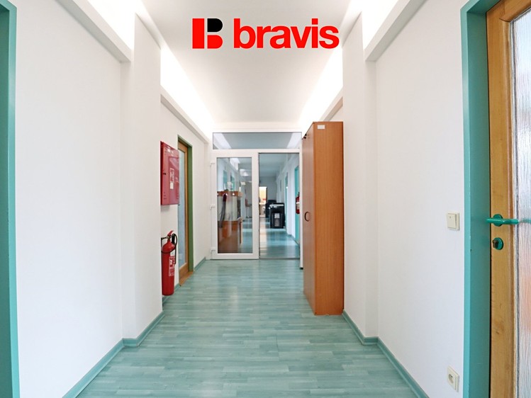 Pronájem kanceláře 40 m² - foto 6