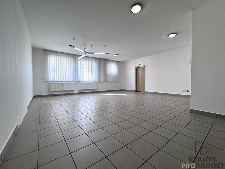Pronájem kanceláře 52 m² - foto 7