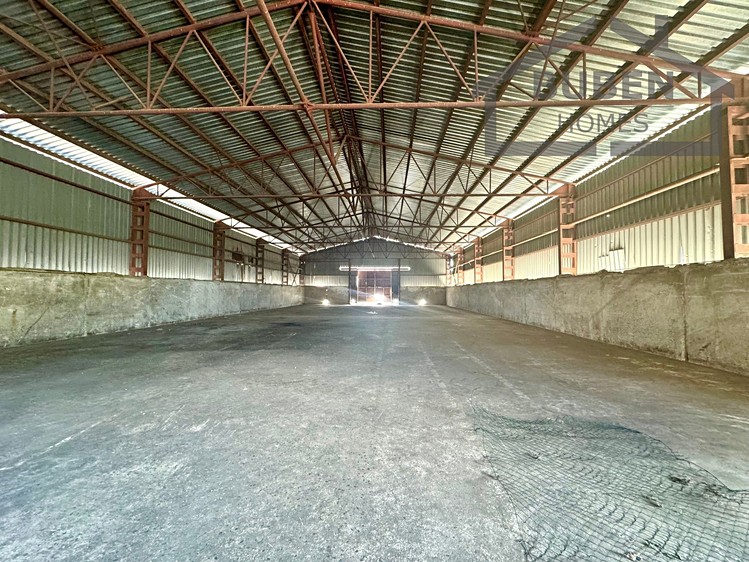 Prodej skladového prostoru 2 242 m² - foto 4