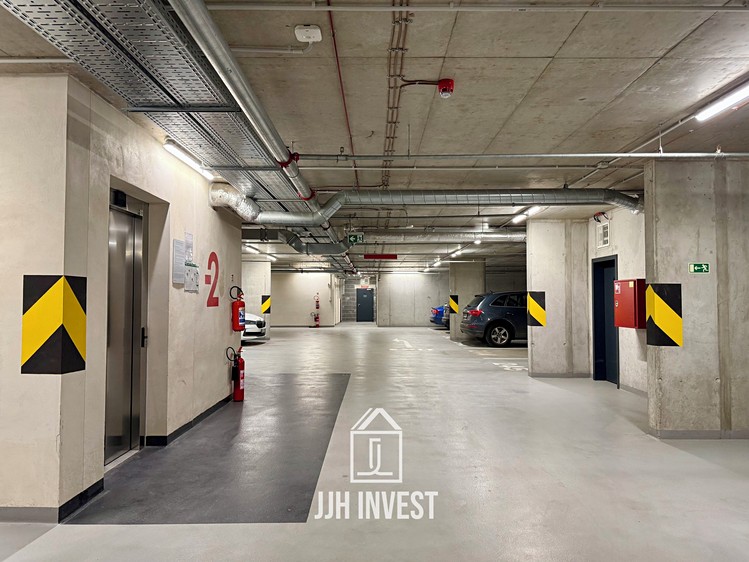 Pronájem garážového stání 15 m² - foto 6