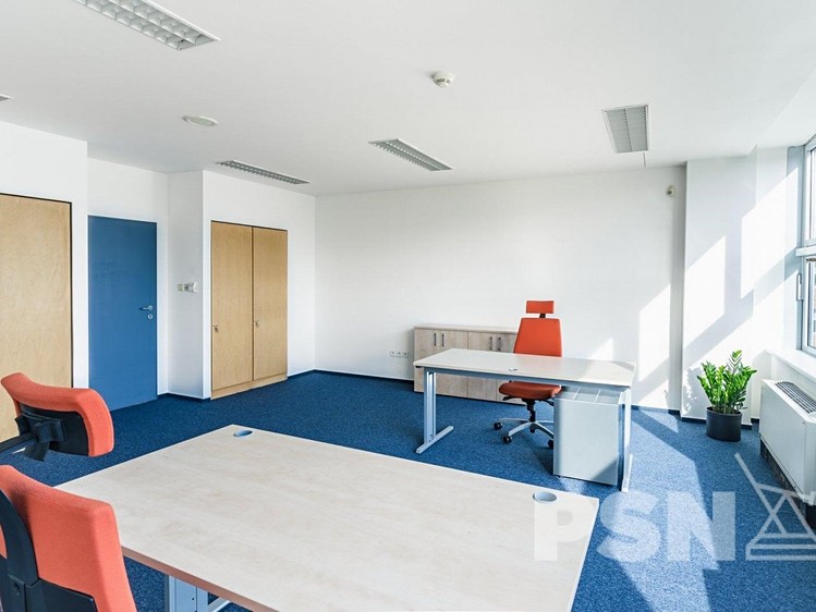 Pronájem kanceláře 36 m² - foto 4