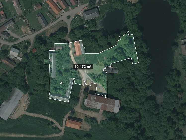 Prodej zemědělského objektu 2 210 m² - foto 1