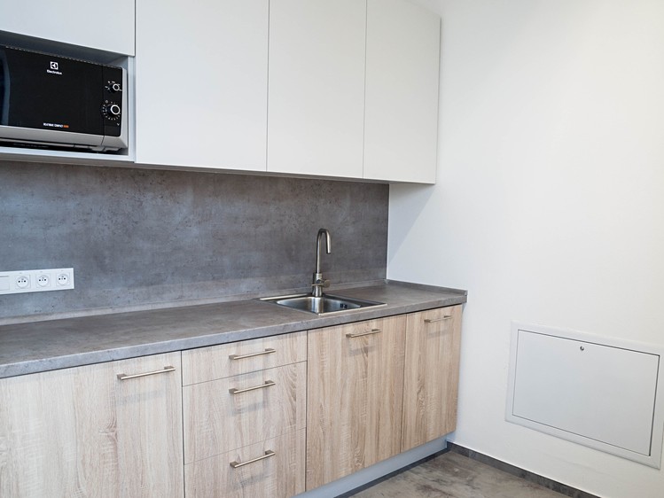 Pronájem skladového prostoru 330 m² - foto 8