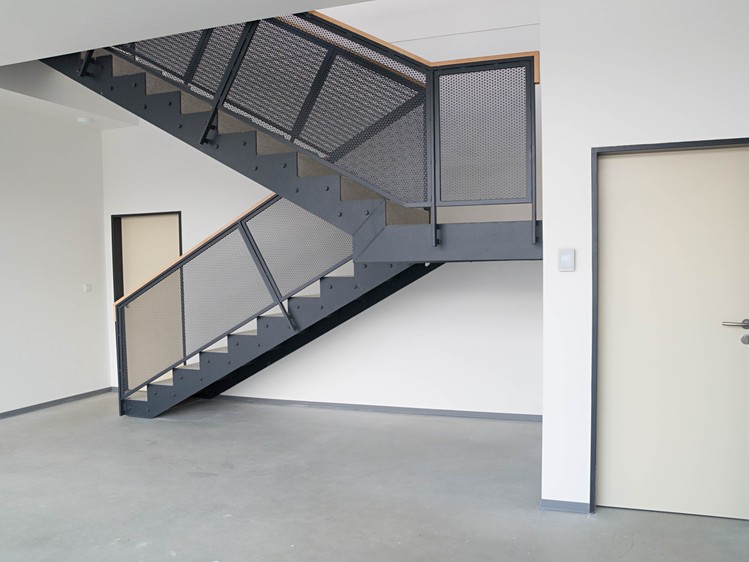 Pronájem skladového prostoru 330 m² - foto 7