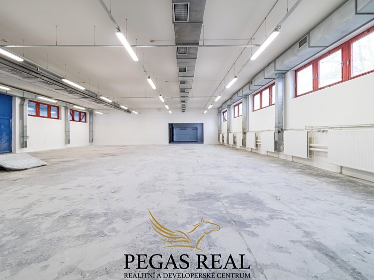 Pronájem skladového prostoru 444 m² - foto 1