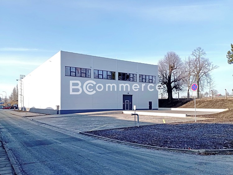 Pronájem skladového prostoru 1 481 m² - foto 1