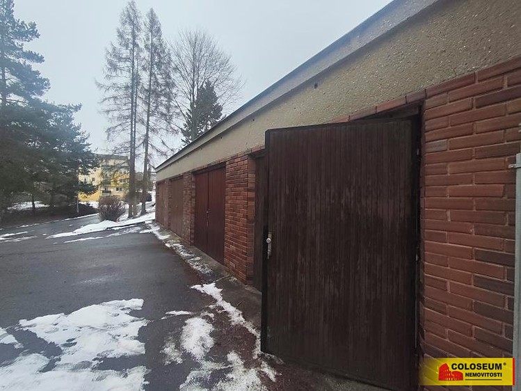 Prodej garáže 21 m² - foto 1