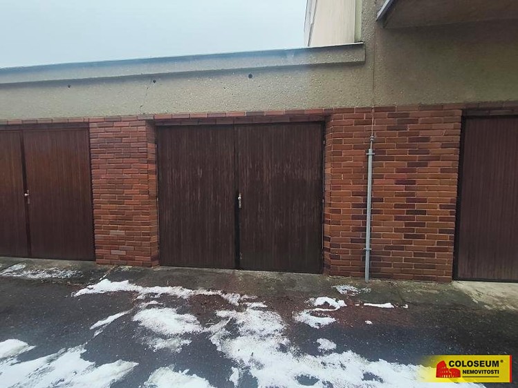 Prodej garáže 21 m² - foto 2