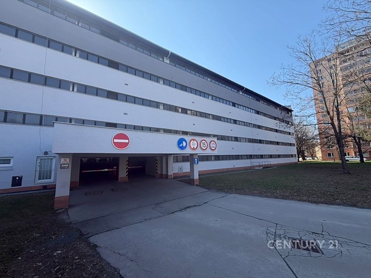Prodej garážového stání 13 m² - foto 7