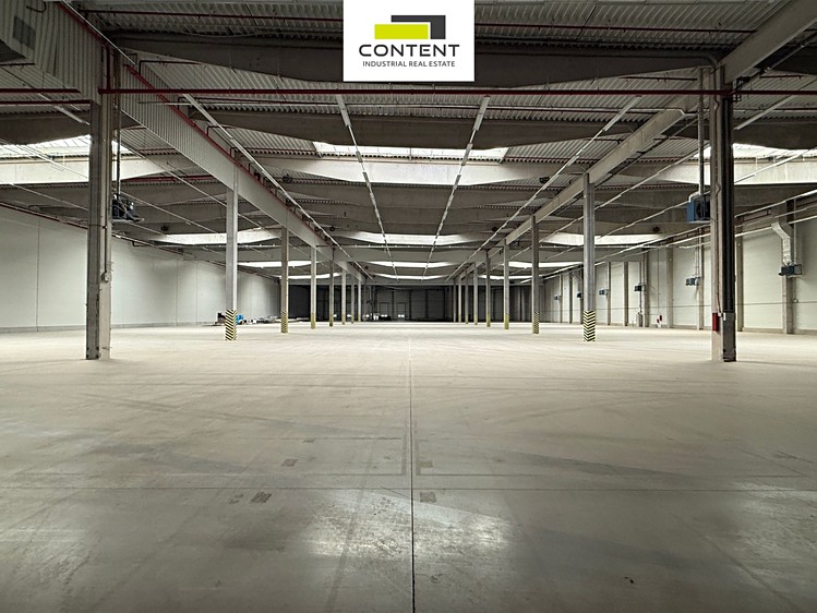 Pronájem výrobní haly, prostoru 6 928 m² - foto 3