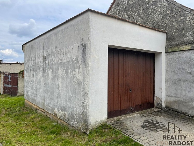 Prodej garáže 20 m² - foto 1