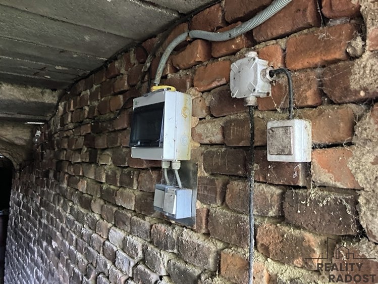 Prodej vinného sklepa 20 m² - foto 8