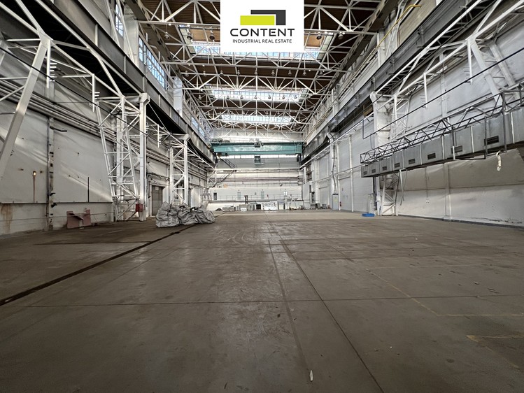 Pronájem výrobní haly, prostoru 1 980 m² - foto 1