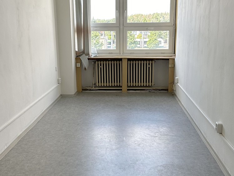 Pronájem kanceláře 15 m² - foto 2