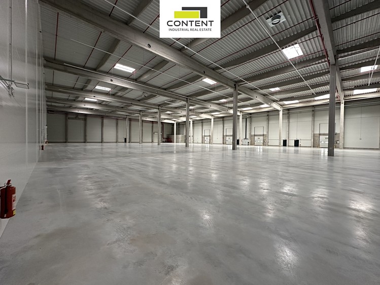 Pronájem skladového prostoru 3 300 m² - foto 2