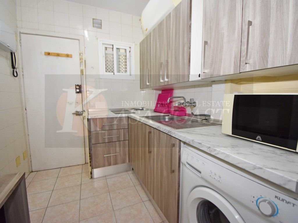 Este acogedor estudio, ubicado en zona céntrica de Fuengirola, es una oportunidad ideal para quienes buscan una vivienda - foto 3
