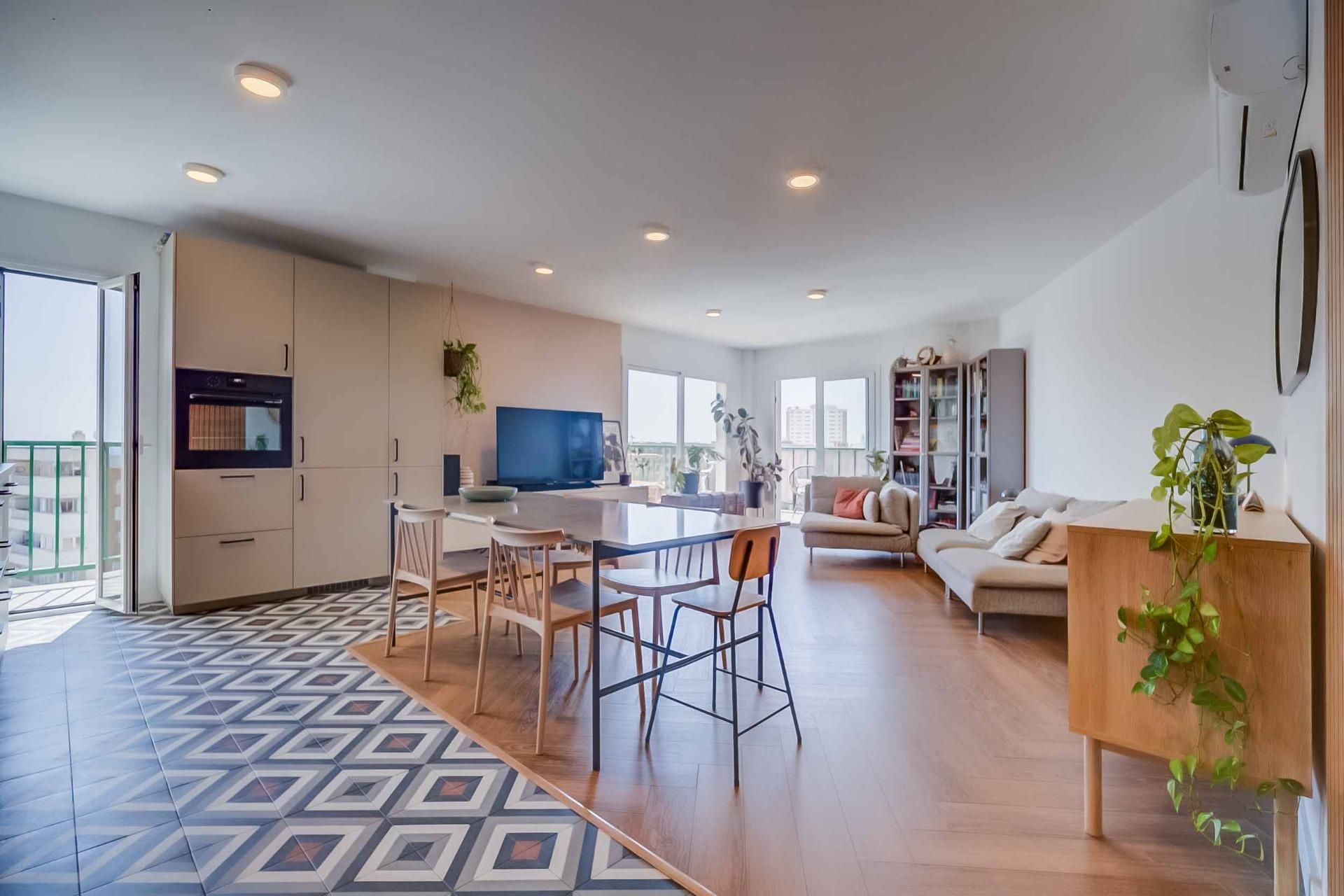 Te presentamos este estupendo apartamento en Torreblanca del Sol, una de las zonas más demandadas de Fuengirola, ubicado - foto 4