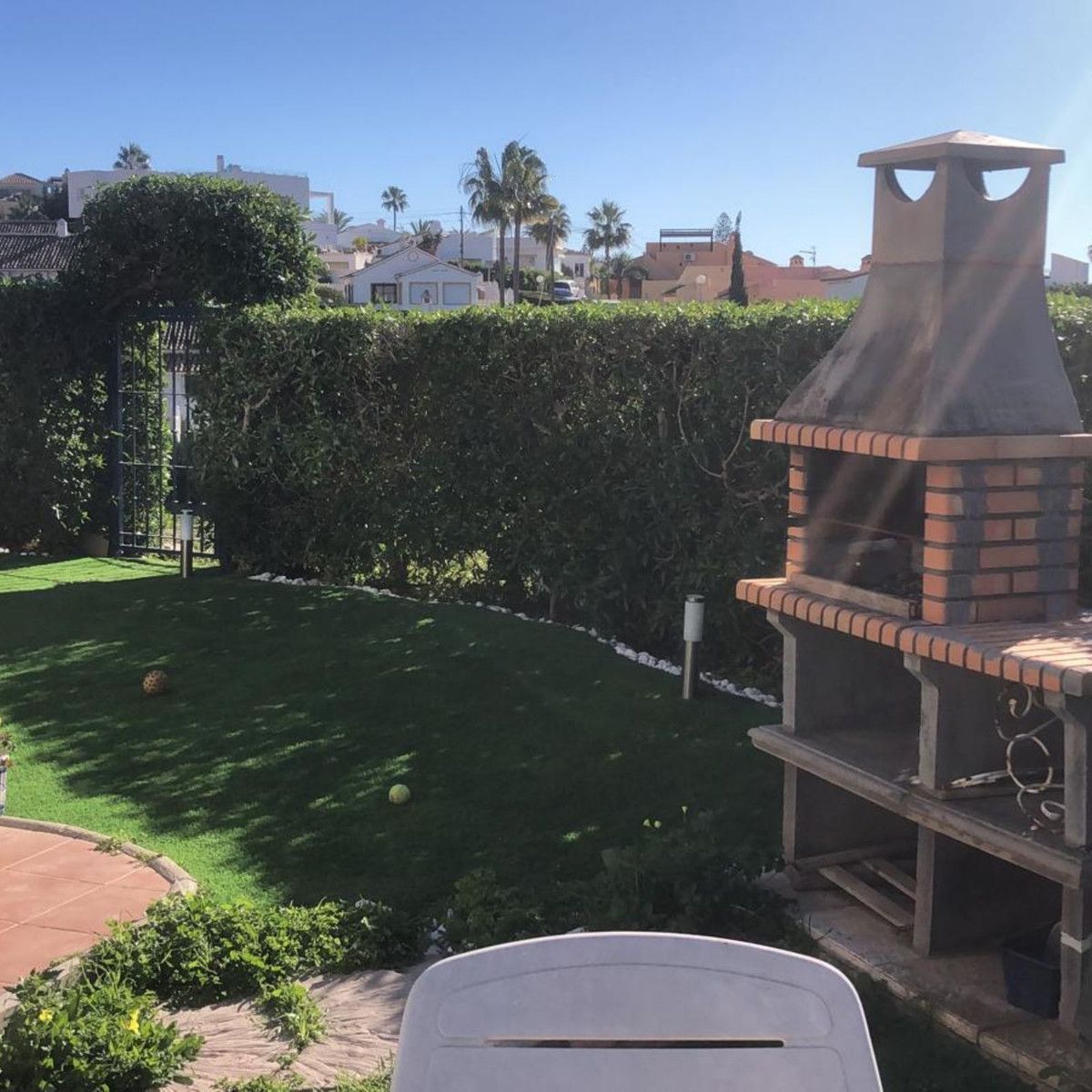 Encantador apartamento en planta baja que hace esquina, con jardín privado y acceso directo a los alrededores naturales  - foto 4