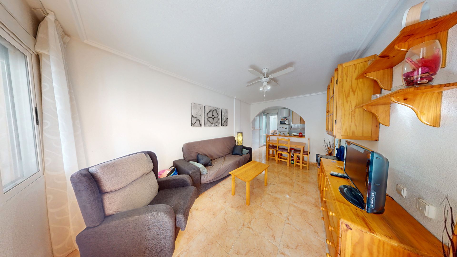 🌿 Bungalow Planta Baja en Residencial Parque de las Naciones – Sol, espacio y ubicación privilegiada
Descubre este fa - foto 5