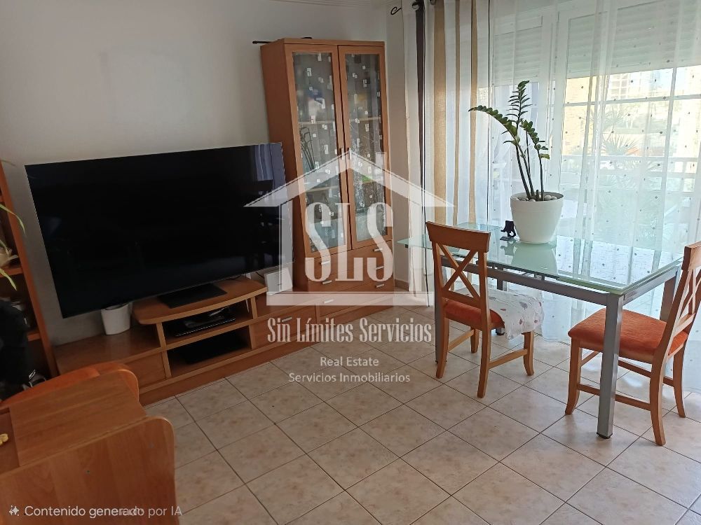 Sin Límites Servicios presenta este piso en primera planta, muy luminoso y ubicado en una zona residencial tranquila de  - foto 4