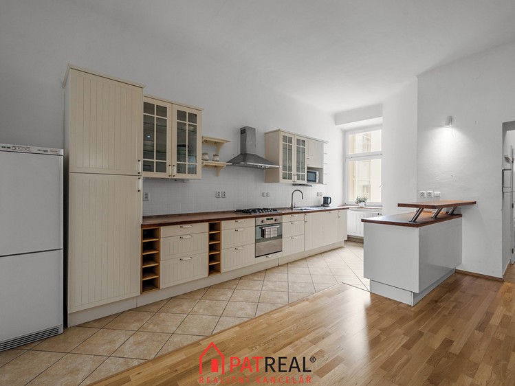 Prodej bytu 4+kk 116 m² - foto 2