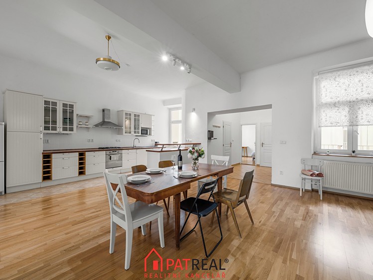 Prodej bytu 4+kk 116 m² - foto 1