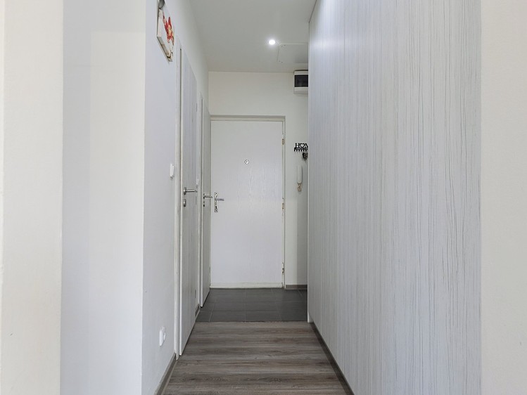 Prodej bytu 3+1 56 m² - foto 6
