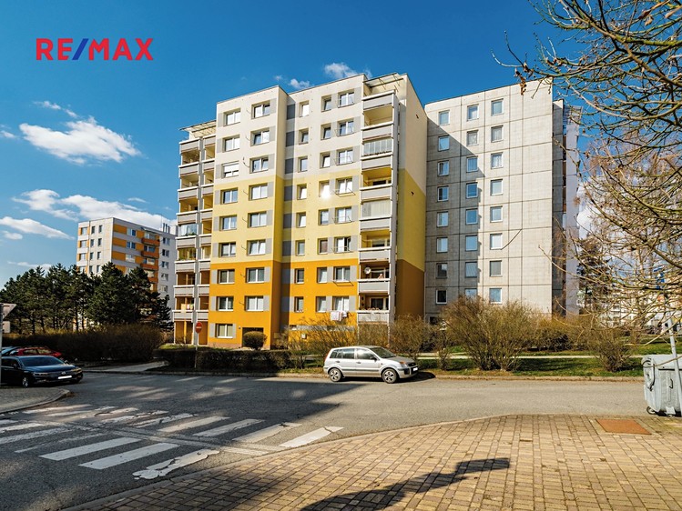 Prodej bytu 4+1 78 m² (Jednopodlažní) - foto 1