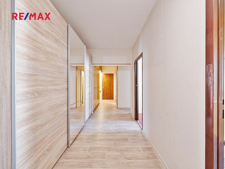 Prodej bytu 4+1 78 m² (Jednopodlažní) - foto 7