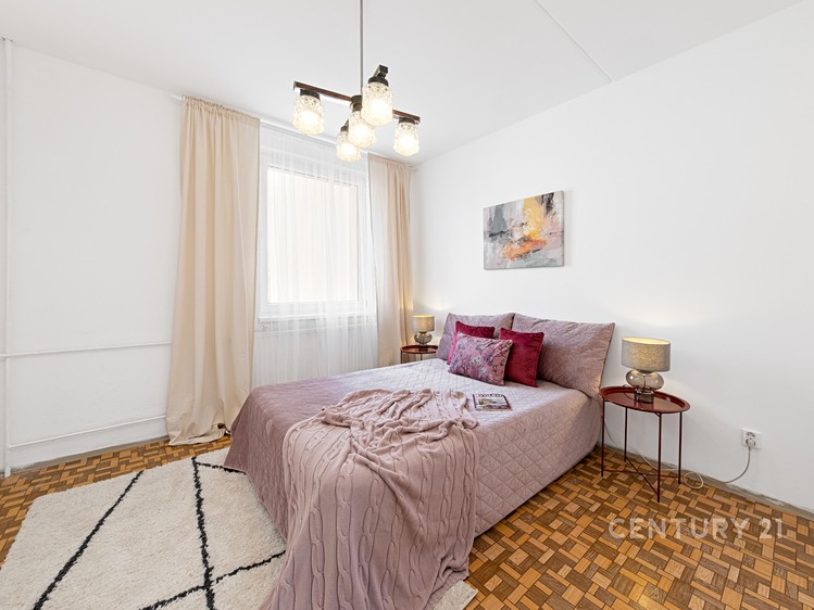 Prodej bytu 4+1 82 m² - foto 2
